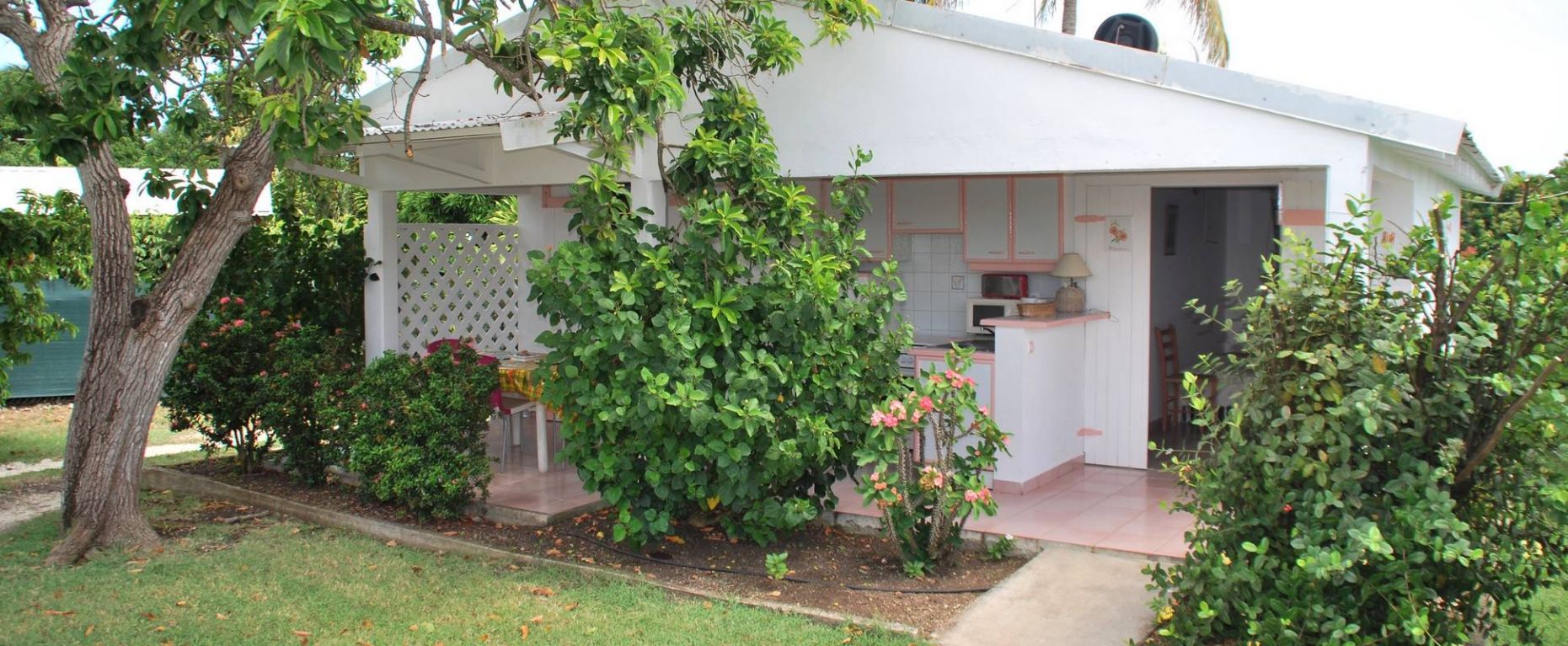 Gîte Hibiscus Labougainvilliée location de gîtes Saint-François
